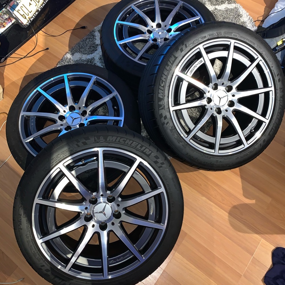 Mercedes AMG Wheel Set (Tires and Rims)